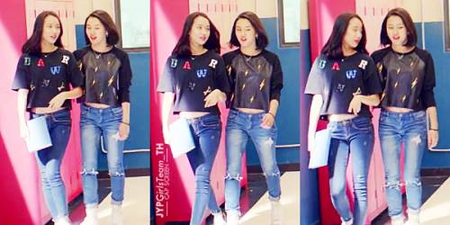 식스틴하기 전에 회사옮긴 jyp출신 에이프릴 멤버.gif | 인스티즈