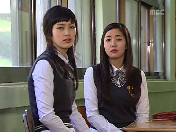 [거침없이하이킥] 짜리 강유미VS목돌이 나혜미.jpg | 인스티즈