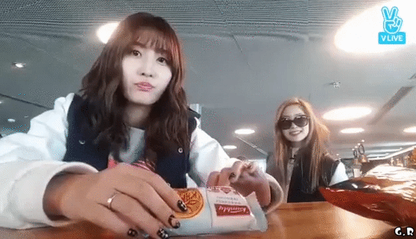 모모에게 가즈아란? | 인스티즈