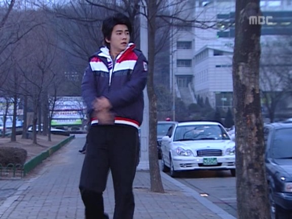 [거침없이하이킥] 박해미 앞에서 온순해진 민용이 ㅋㅋㅋㅋㅋ.jpg | 인스티즈