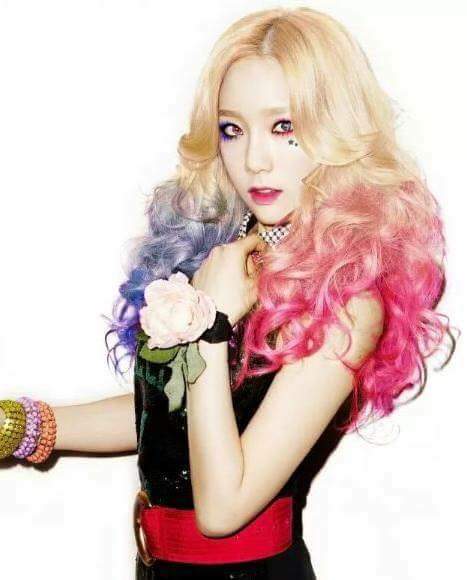 여자 연예인 할리퀸 코스프레 모음.jpg | 인스티즈