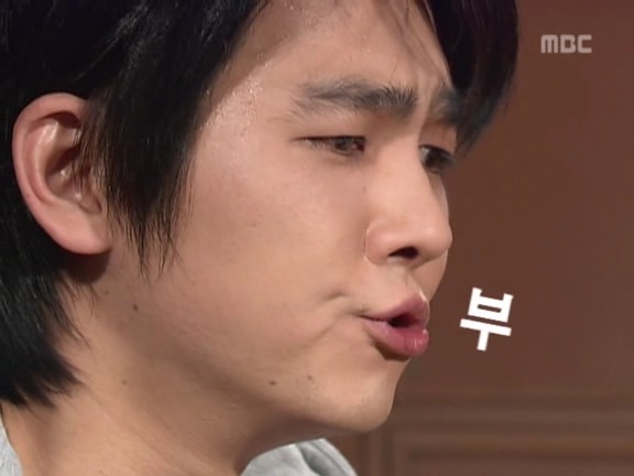 [거침없이하이킥] 박해미 앞에서 온순해진 민용이 ㅋㅋㅋㅋㅋ.jpg | 인스티즈