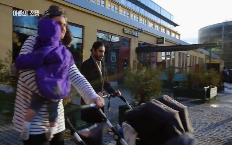 스웨덴 남자들의 흔한 육아 (feat. 라떼파파) | 인스티즈