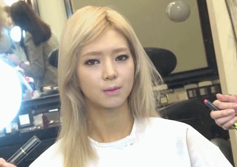 긴생머리 초아.gif | 인스티즈