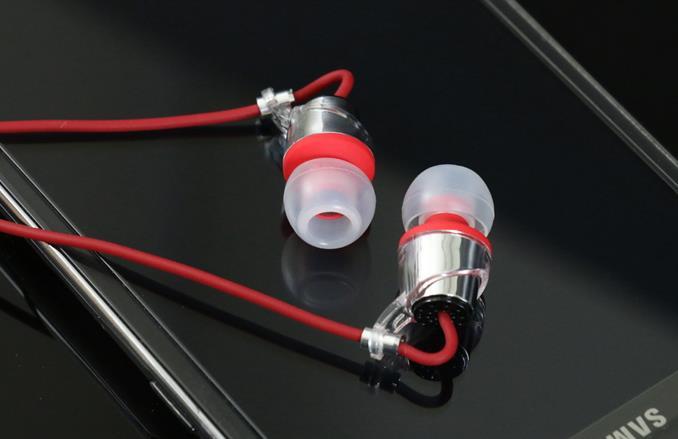 스타들이 애용하는 이어폰 10가지 | 인스티즈