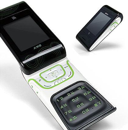 디자인 골라서 사는 재미 낭낭했던 2000년대 슬라이드폰 모음.jpg | 인스티즈