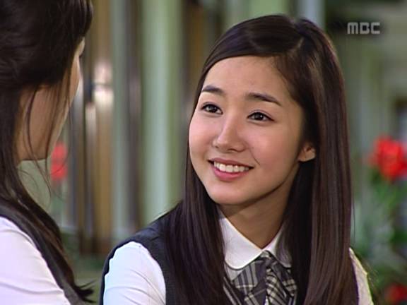 [거침없이하이킥] 짜리 강유미VS목돌이 나혜미.jpg | 인스티즈