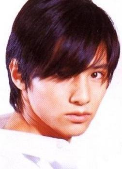 비슷한 나이로 비교해보는 유승호 vs 원빈 | 인스티즈