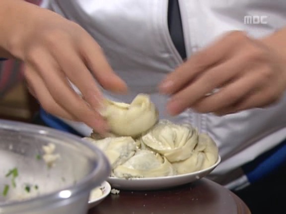 [거침없이하이킥] 박해미 앞에서 온순해진 민용이 ㅋㅋㅋㅋㅋ.jpg | 인스티즈