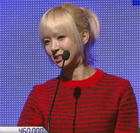 긴생머리 초아.gif | 인스티즈