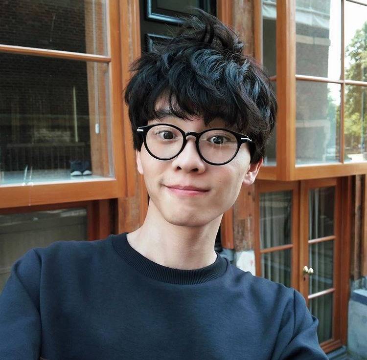 모든게 취향저격인 대륙 훈남 일러스트 | 인스티즈