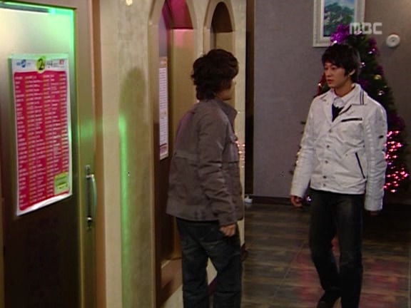 [거침없이하이킥] 범이-민호 잘못된 만남 ㅋㅋㅋㅋㅋㅋㅋㅋ.jpg | 인스티즈