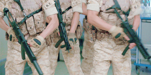 태양의후예 스텝들이 편집하다가 현실 소리질렀다는 장면 | 인스티즈