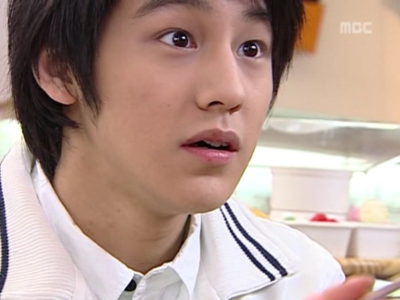 [거침없이하이킥] 범이-민호 잘못된 만남 ㅋㅋㅋㅋㅋㅋㅋㅋ.jpg | 인스티즈