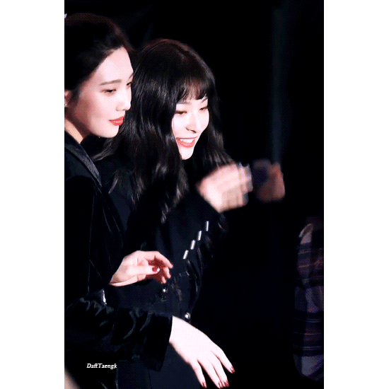 새해 인사하는 슬기.gif | 인스티즈