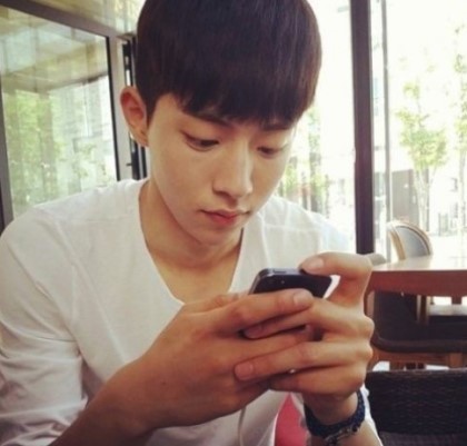 나이 어린 여자들이 전형적으로 좋아하는 남자 외모.jpg | 인스티즈