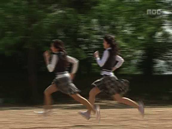 [거침없이하이킥] 짜리 강유미VS목돌이 나혜미.jpg | 인스티즈