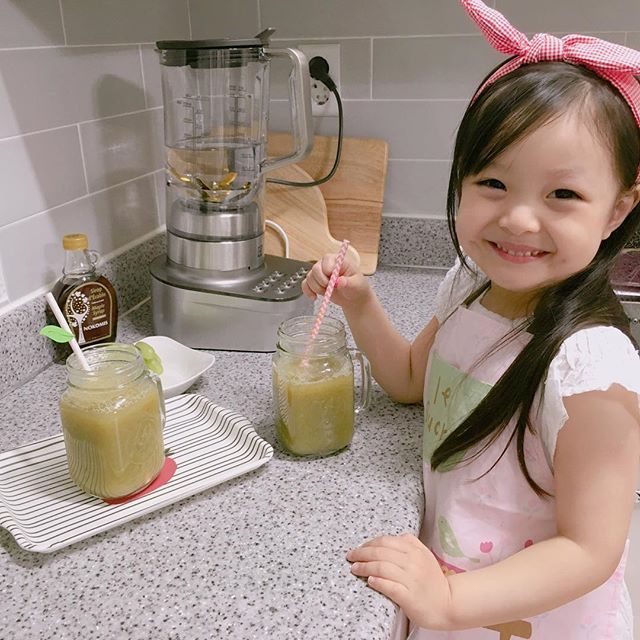 특이점이온 애기 엄마의 미모 + 기싱꿍꼬또 애기 재은이사진.jpg | 인스티즈