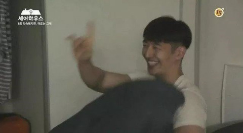 아침에 남자한테 절대하면 안되는행동.jpg | 인스티즈