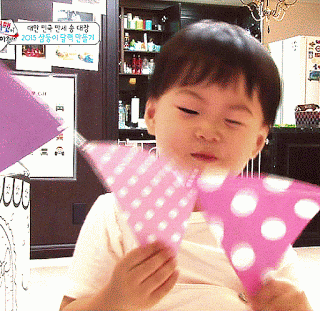 태어날때부터 윙크하던 아기 송만세.jpgif | 인스티즈