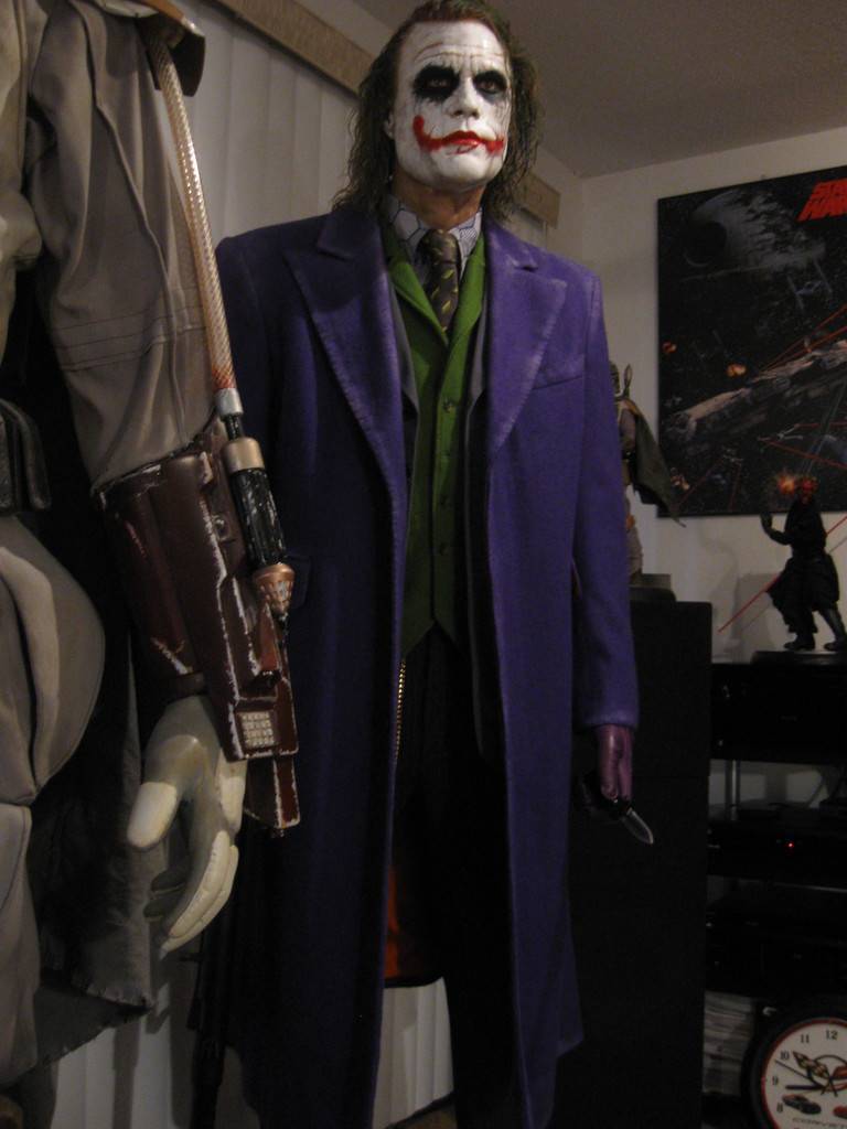 다크나이트 조커 피규어.jpg | 인스티즈