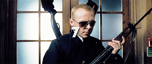 매니아와 평론가가 사랑하는 영국 영화 감독 한명.jpgif | 인스티즈