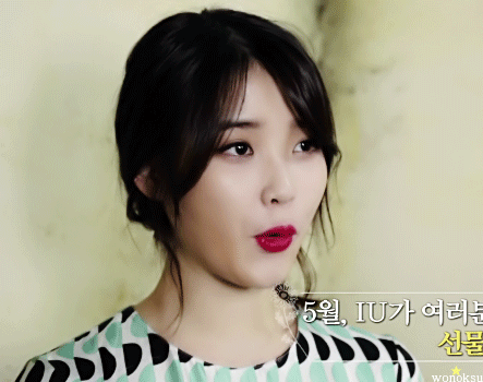 [발매2주년] 아이유 - 꽃갈피 리메이크앨범.gif | 인스티즈