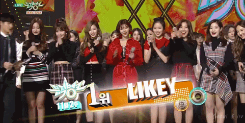 폭죽 대비하는 트와이스 다현 gif | 인스티즈