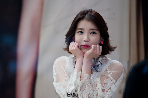 주관적인 아이유 레전드 ver.단발 | 인스티즈