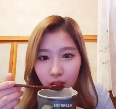 사나랑 데이트 하는 느낌.gif | 인스티즈