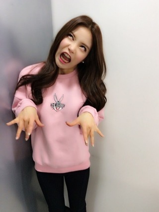 솔라 말고 김용선이 더 어울리는 여자 | 인스티즈