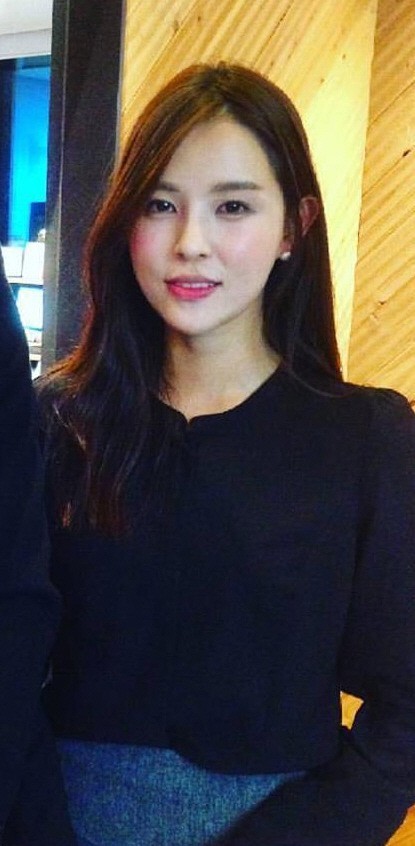 짱예 아나운서 | 인스티즈