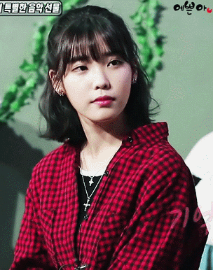 반묶음 아이유.jpgif | 인스티즈