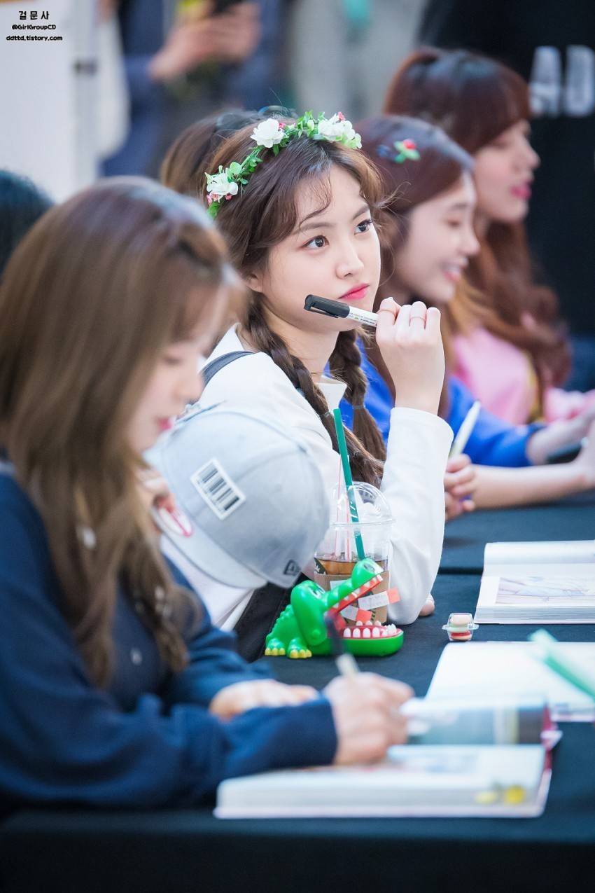 에이핑크 센터 손나은은 항상 옳다 | 인스티즈