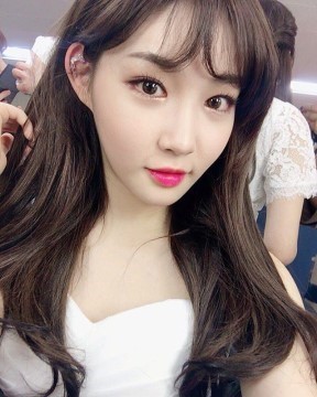 김청하 | 인스티즈