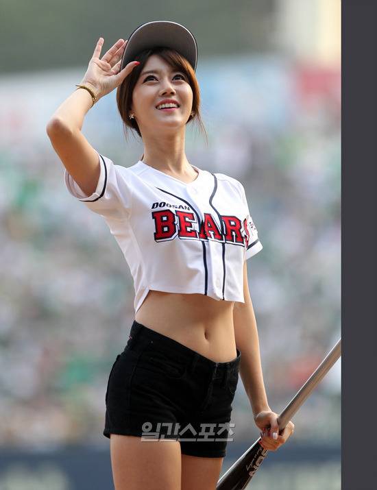 레인보우 승아 태국판 맥심 | 인스티즈