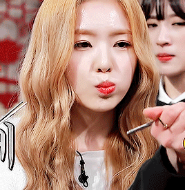 음식 먹는 모습도 이쁜 아이린.gif | 인스티즈