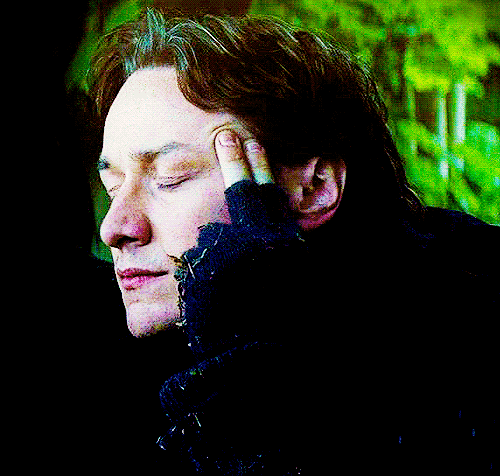 둘중 한 캐릭터의 능력을 가질수 있다면? | 인스티즈