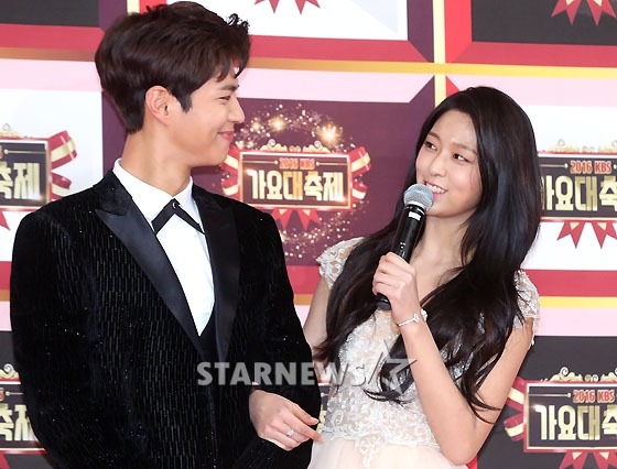 오늘자 박보검&설현 | 인스티즈