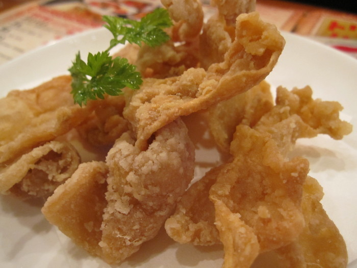 [닭껍질튀김] 살코기는 하나도 없지만 맛있어보이는 닭껍질튀김 | 인스티즈