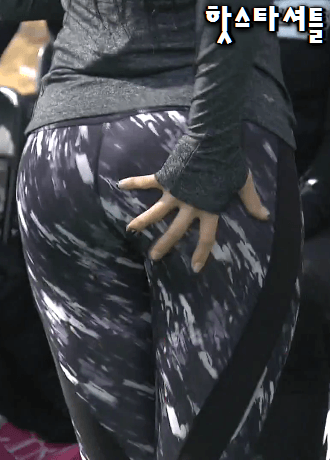 여자가 평소에 스쿼트 열심히 하면 되는 몸매 | 인스티즈