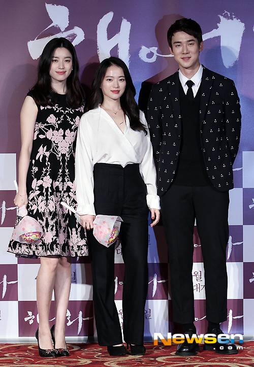 오늘자 한효주&천우희&유연석.jpg | 인스티즈