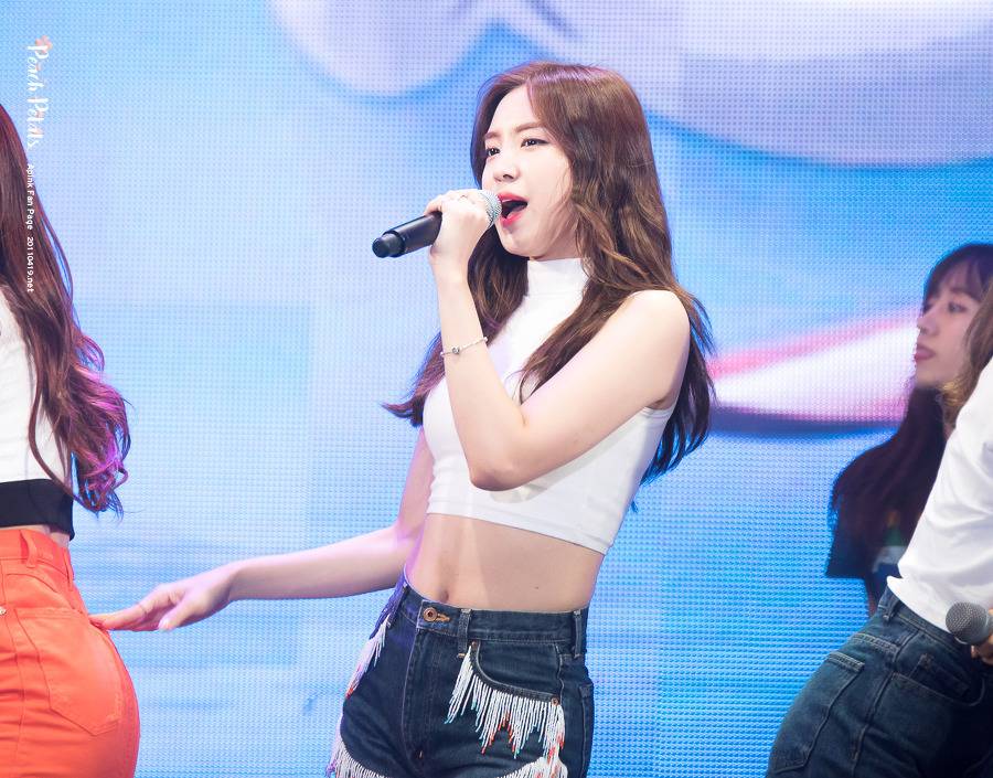 여신 손나은은 항상 옳다 | 인스티즈