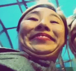 얼굴을 구겨야 휘인이다 | 인스티즈