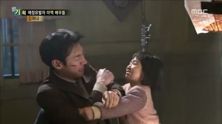 [탐정홍길동] 아역 말순이 때문에 연기몰입이 안되서 괴로웠다는 이제훈 | 인스티즈