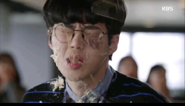 드라마 김과장 회계부 VS경리부 역대급 식당 혈투씬 (대환장) | 인스티즈