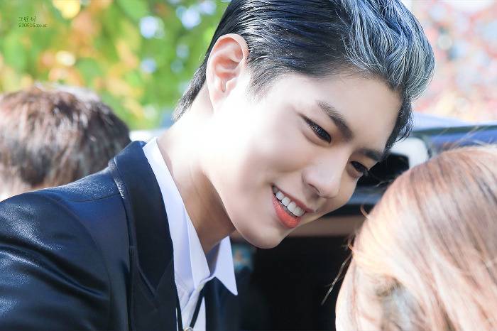 아이돌스러운 머리를 한 남자 배우들.jpg | 인스티즈