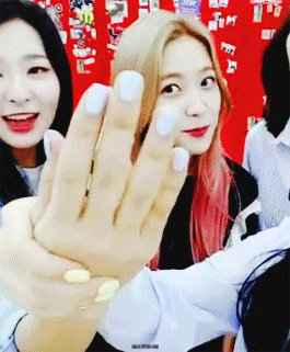 [레드벨벳] 오늘자 V앱 방송 막내라인 비주얼.gif | 인스티즈