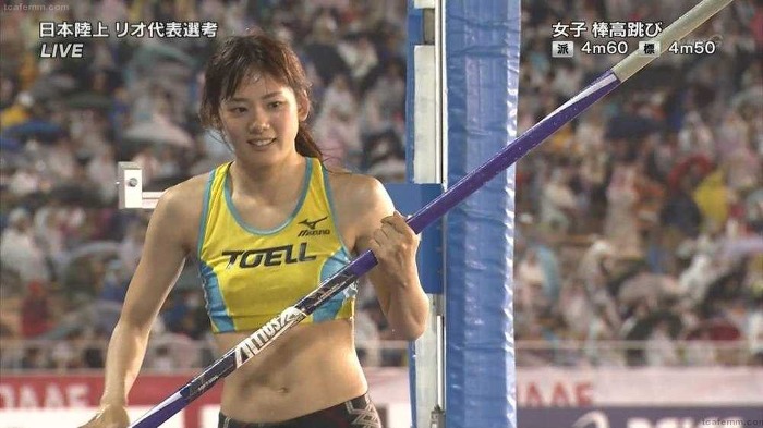 일본 여자 장대높이뛰기 선수 | 인스티즈