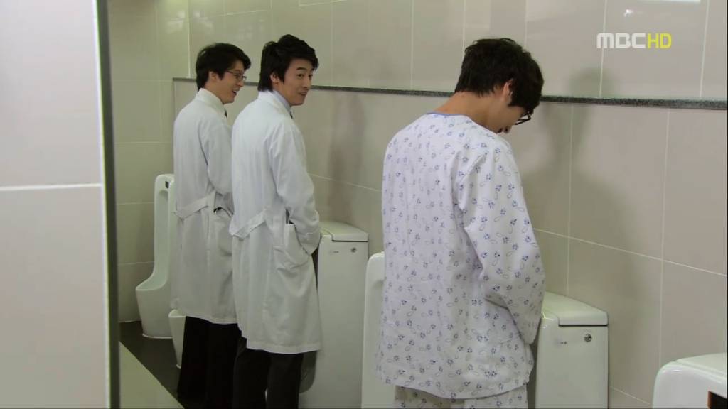 [지붕뚫고하이킥] 책임왕 황책임씨(이지훈 고자설).jpg | 인스티즈